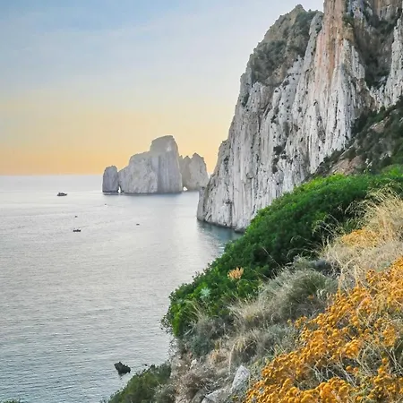 Villaggio Malfidano Tatil Evi *